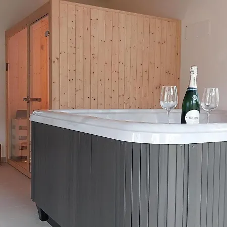 In With Pool & History *