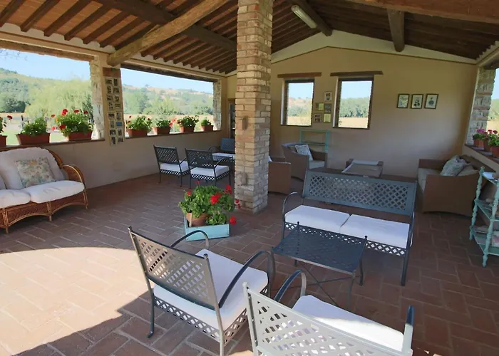 In With Pool & History アパート トーディ