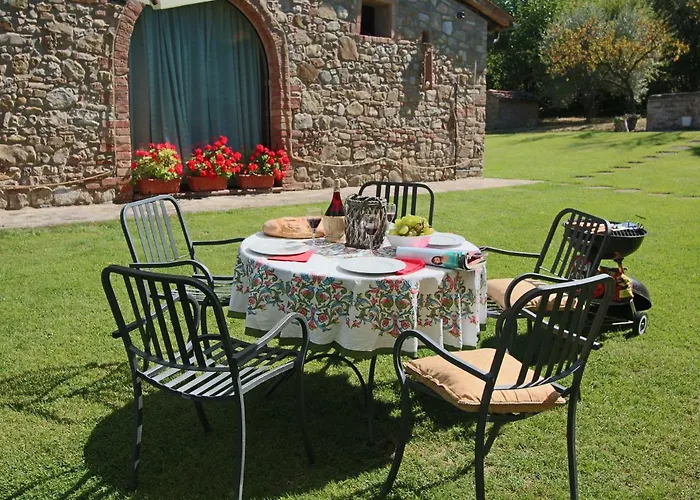 In With Pool & History アパート トーディ